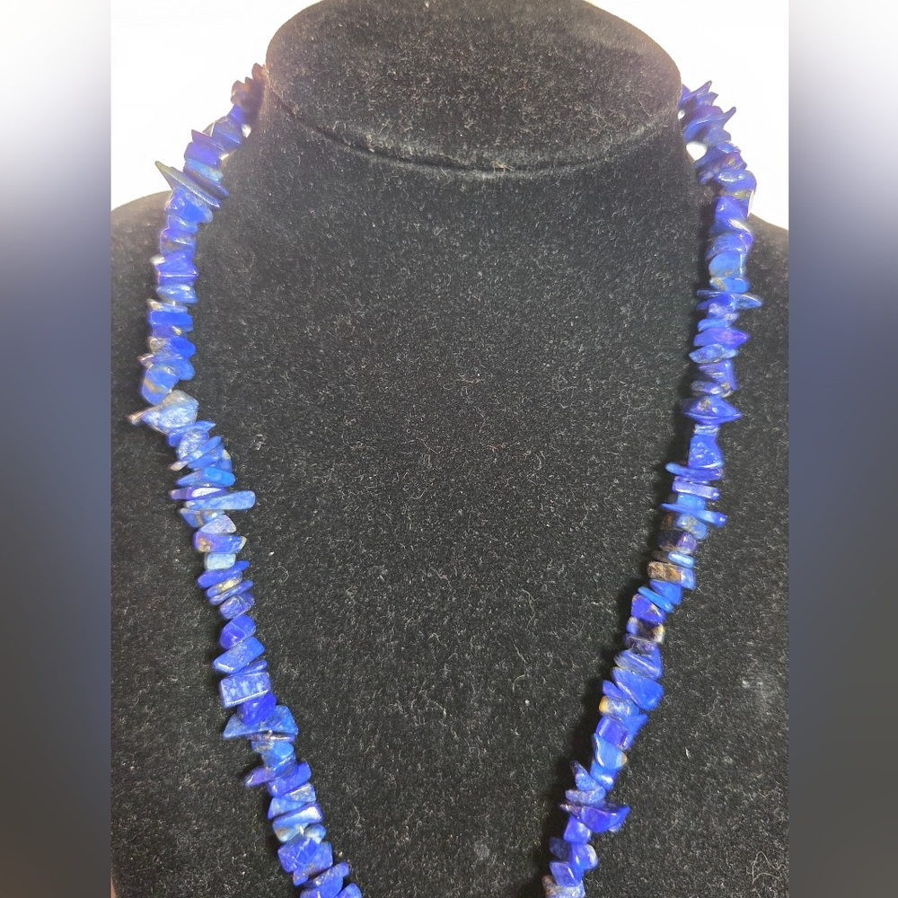 Sodalite Chip Necklace with Pendant and Coordinating Sodalite Bracelet - Picture 2 of 10
